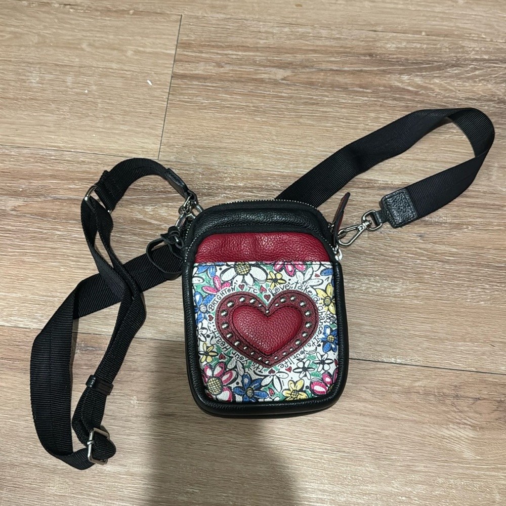 Crossbody bag